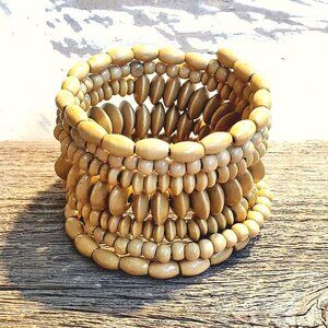 Vintage 90s Bali Sustainable Tan Beige Wood Beads Memory Wire Wrap Bracelet
